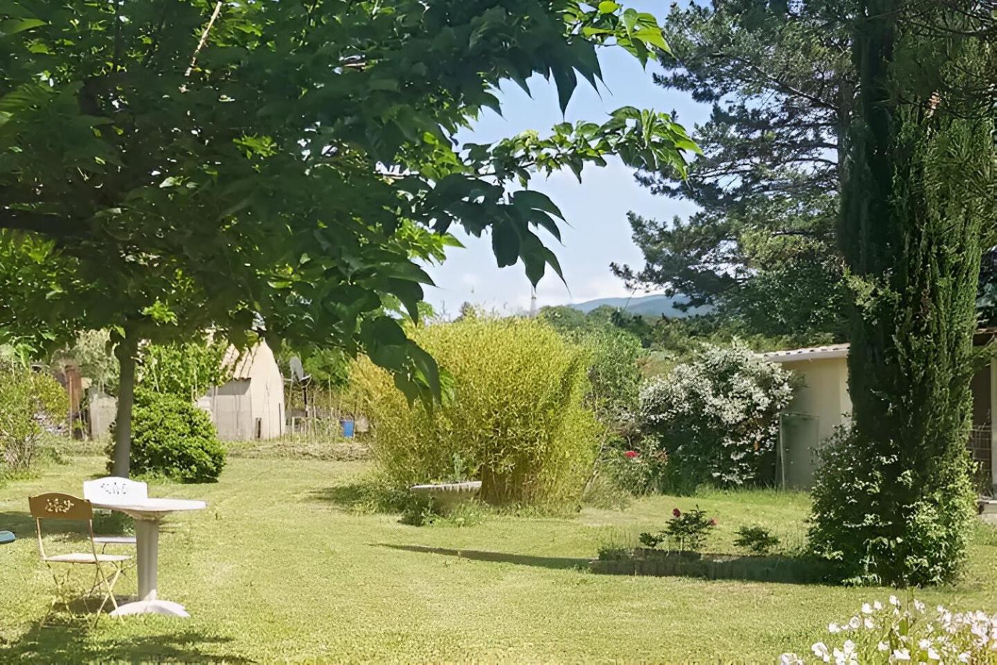 Chambre Dans Petit Havre De Paix Avec Piscine Chauffee Au Coeur Du Luberon 가르가스 외부 사진